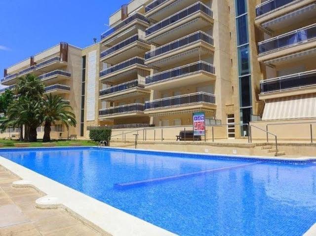 Appart Standing 2 Chambres 2Sdb Clim Piscine Parking Wifi Terrasse 21M2 Local Velo Port-Aventura, Plage, Centre Salou Luaran gambar